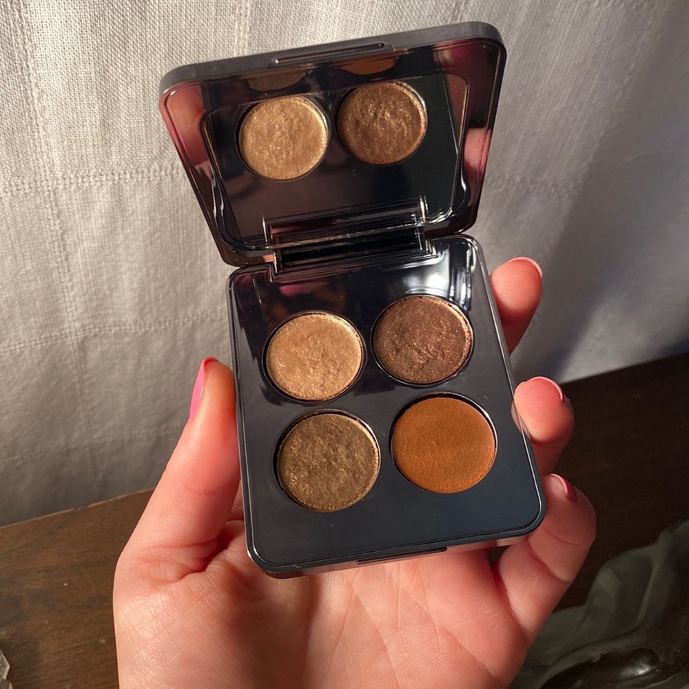 Roen 75° Warm Eyeshadow Palette